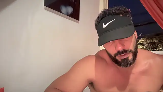 romeolovedark online show from 11/04/25, 11:08