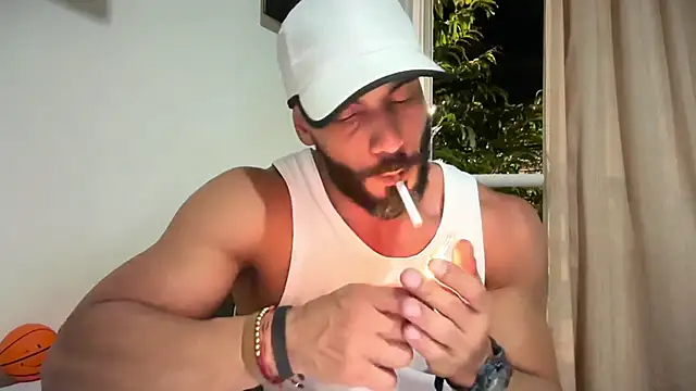 romeolovedark online show from 05/19/26, 01:56
