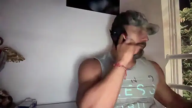 romeolovedark online show from 10/03/25, 02:04