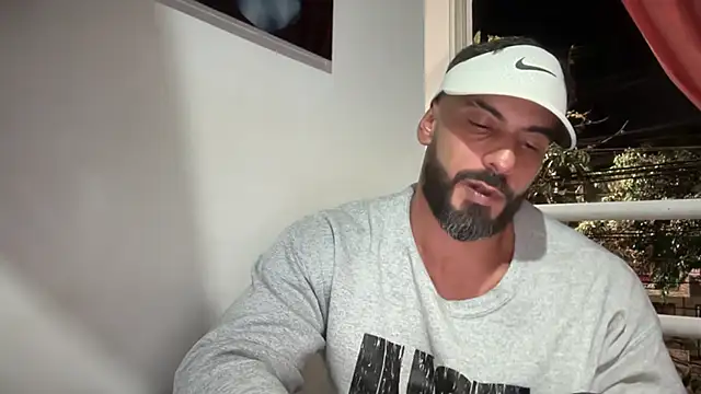 romeolovedark online show from 10/13/25, 02:46