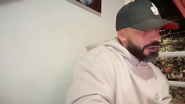 romeolovedark online show from 10/19/25, 08:06