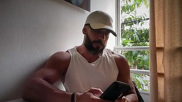 romeolovedark online show from 06/26/26, 04:02