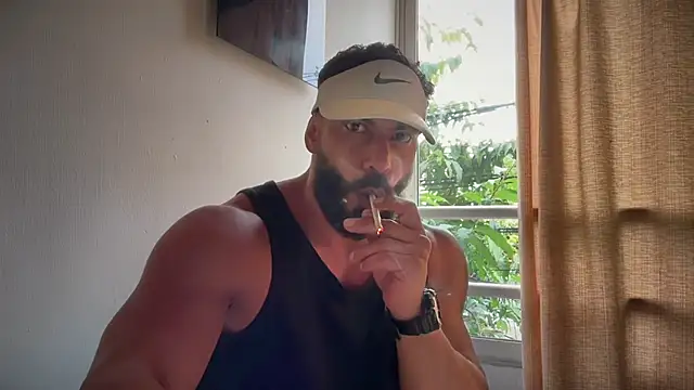 romeolovedark online show from 05/06/26, 12:31