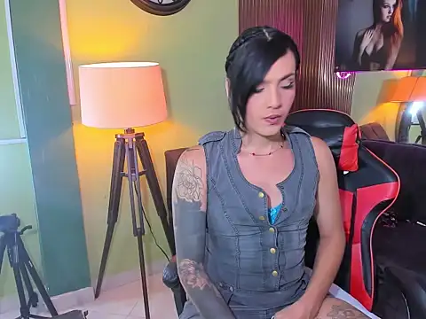 ximena22love online show from 11/21/25, 09:25