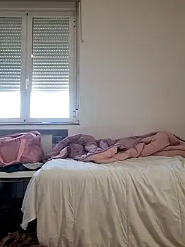 laura dirtyhot online show from 12/16/24, 08:20