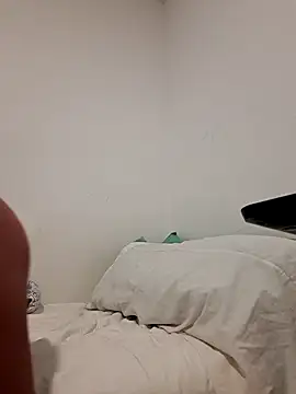 laura dirtyhot online show from 12/31/24, 04:25