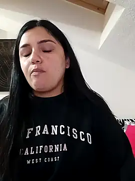 laura dirtyhot online show from 10/30/25, 05:32