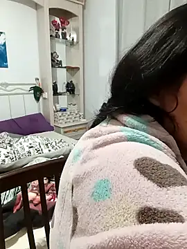 laura dirtyhot online show from 12/19/25, 07:33