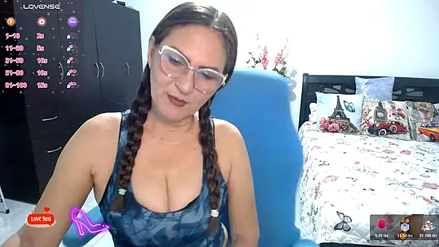 Xiimen online show from 03/30/26, 09:27