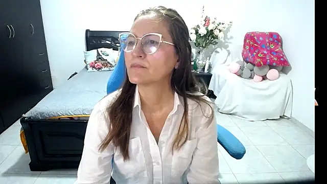 Snapshot of Xiimen chatting on 10/01/25, 09:29 Xiimen online show from 10/01/25, 09:29