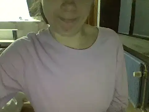 Snapshot of Moi_Lina chatting on 03/20/25, 09:13 Moi Lina online show from 03/20/25, 09:13