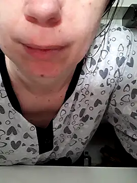 Moi Lina online show from 04/10/26, 01:40