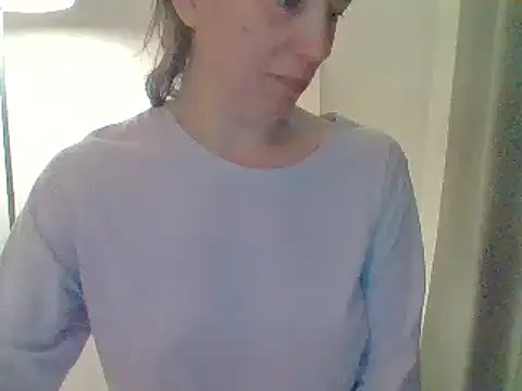 Moi Lina online show from 06/13/26, 11:56