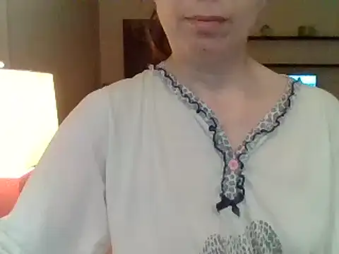 Moi Lina online show from 06/21/26, 12:05