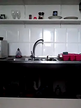 Moi Lina online show from 12/19/25, 02:30