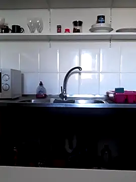 Moi Lina online show from 12/05/25, 12:37