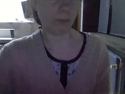Snapshot of Moi_Lina chatting on 01/31/25, 11:56 Moi Lina online show from 01/31/25, 11:56