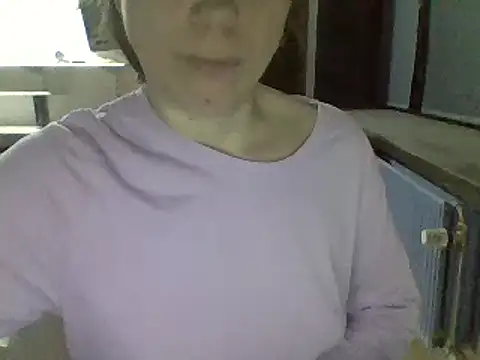 Snapshot of Moi_Lina chatting on 02/22/25, 02:06 Moi Lina online show from 02/22/25, 02:06