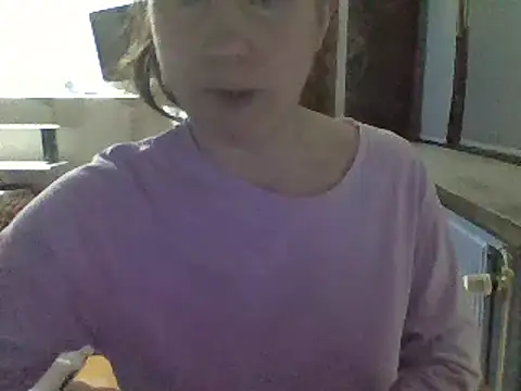 Snapshot of Moi_Lina chatting on 02/27/25, 10:31 Moi Lina online show from 02/27/25, 10:31