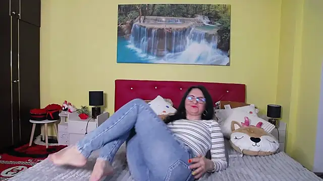 AlexaMorreno online show from 02/25/26, 06:52