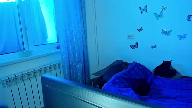 NataliEvans online show from 11/08/25, 10:08