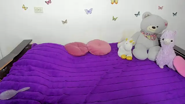 NataliEvans online show from 11/02/25, 06:46