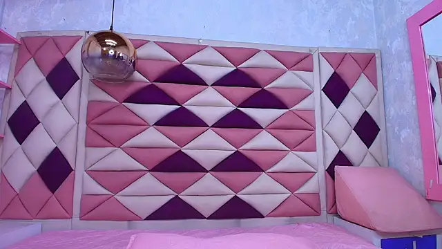 agath 69 online show from 09/26/25, 12:01