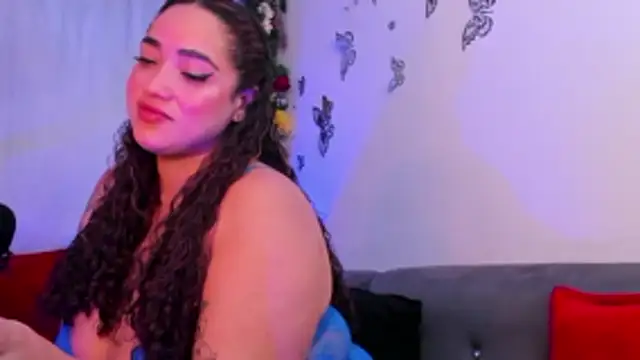 HannaMiillsxh online show from 04/20/26, 03:02