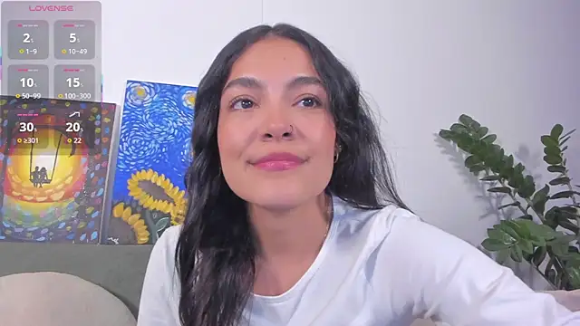 TIFFANYRUSSO online show from 03/24/26, 05:51