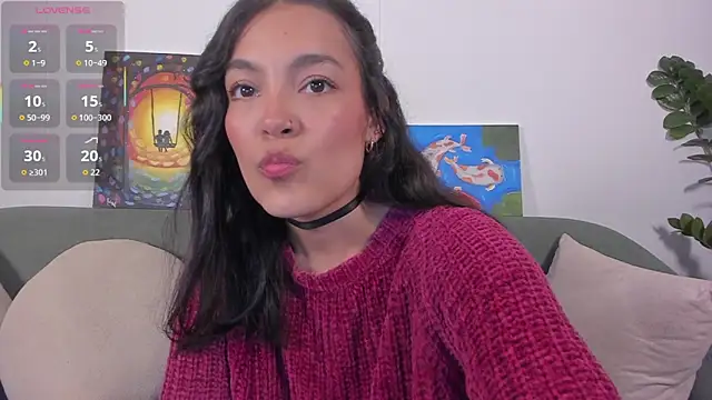 Snapshot of TIFFANYRUSSO chatting on 02/23/26, 05:41 TIFFANYRUSSO online show from 02/23/26, 05:41