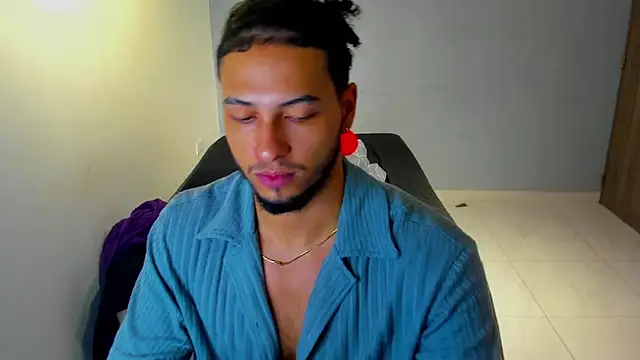 Kris Khalifa69 online show from 02/05/26, 12:23