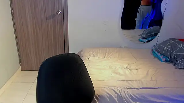 Kris Khalifa69 online show from 12/02/25, 01:39