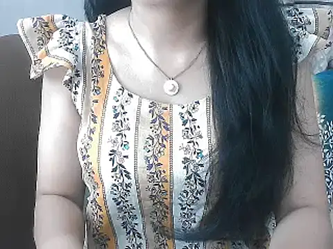 Snapshot of Chanchal--Navya chatting on 09/26/25, 05:31 Chanchal--Navya online show from 09/26/25, 05:31