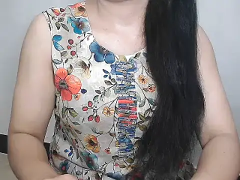 Snapshot of Chanchal--Navya chatting on 09/13/25, 05:57 Chanchal--Navya online show from 09/13/25, 05:57
