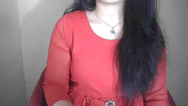 Snapshot of Chanchal--Navya chatting on 02/20/25, 08:25 Chanchal--Navya online show from 02/20/25, 08:25