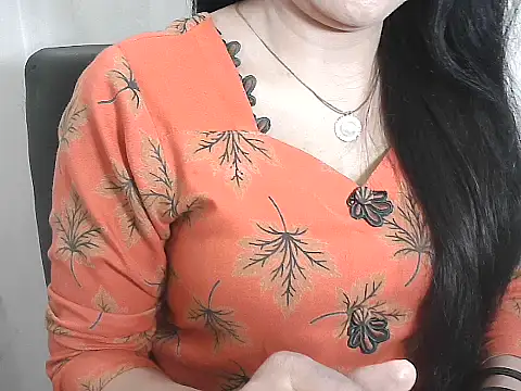 Chanchal--Navya online show from 12/21/25, 06:09