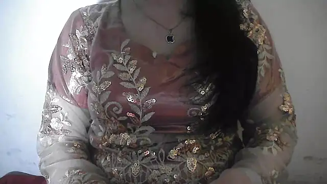 Snapshot of Chanchal--Navya chatting on 03/08/25, 08:14 Chanchal--Navya online show from 03/08/25, 08:14