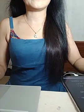 Snapshot of Chanchal--Navya chatting on 06/12/26, 06:16 Chanchal--Navya online show from 06/12/26, 06:16