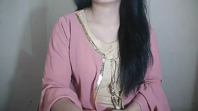 Snapshot of Chanchal--Navya chatting on 02/13/25, 01:48 Chanchal--Navya online show from 02/13/25, 01:48