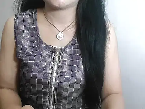 Snapshot of Chanchal--Navya chatting on 09/30/25, 06:25 Chanchal--Navya online show from 09/30/25, 06:25