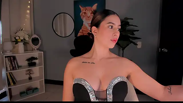 LiaPearce online show from 11/21/25, 12:48