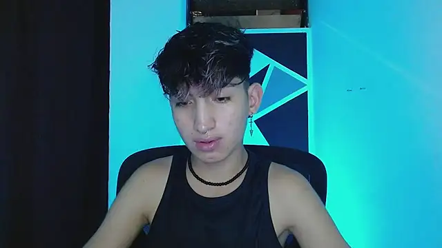 Snapshot of littlextreme chatting on 03/09/25, 01:25 littlextreme online show from 03/09/25, 01:25