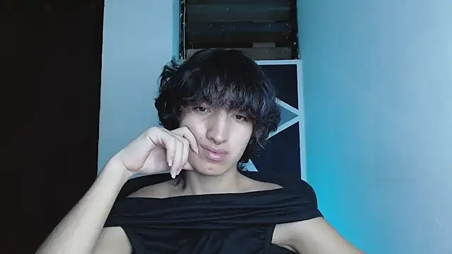 littlextreme online show from 05/10/26, 01:53