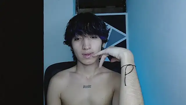 littlextreme online show from 02/05/26, 01:01