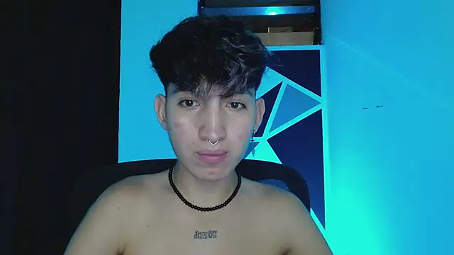 Snapshot of littlextreme chatting on 03/09/25, 07:34 littlextreme online show from 03/09/25, 07:34