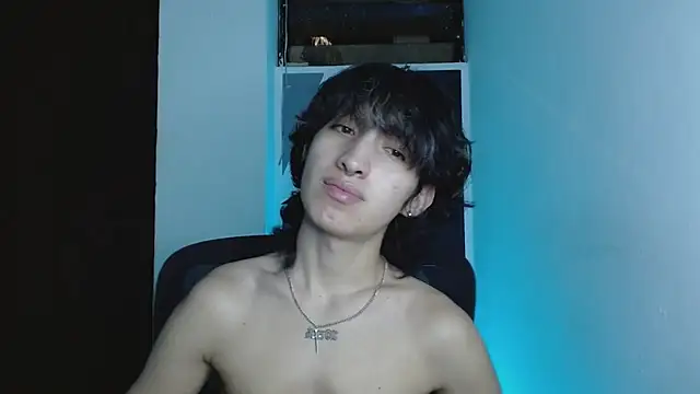 Snapshot of littlextreme chatting on 06/04/26, 01:54 littlextreme online show from 06/04/26, 01:54