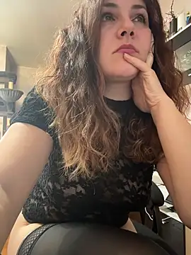 DaisyVibesss online show from 02/25/26, 08:25