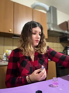 Snapshot of DaisyVibesss chatting on 03/12/25, 11:54 DaisyVibesss online show from 03/12/25, 11:54