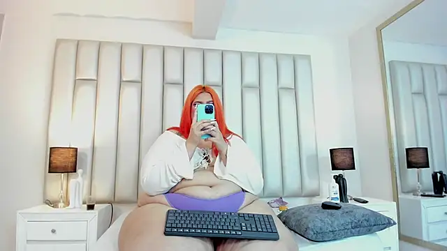 aandreaperez online show from 11/14/25, 11:30