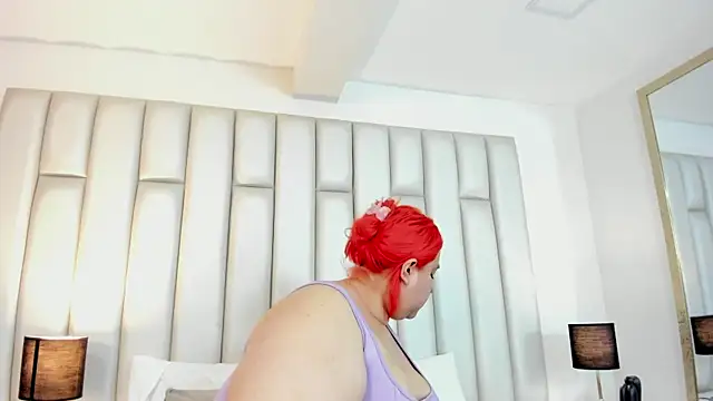 aandreaperez online show from 11/06/25, 11:36